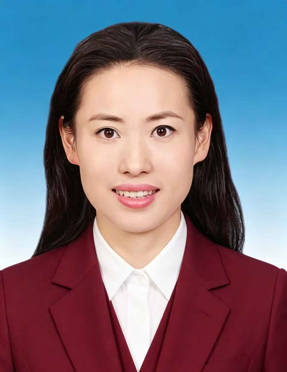 涂   佳